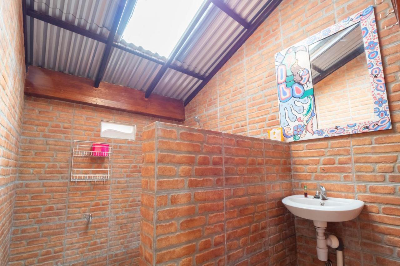 Rumah Kayu Sulawesi Antique เบอดูกูล ภายนอก รูปภาพ