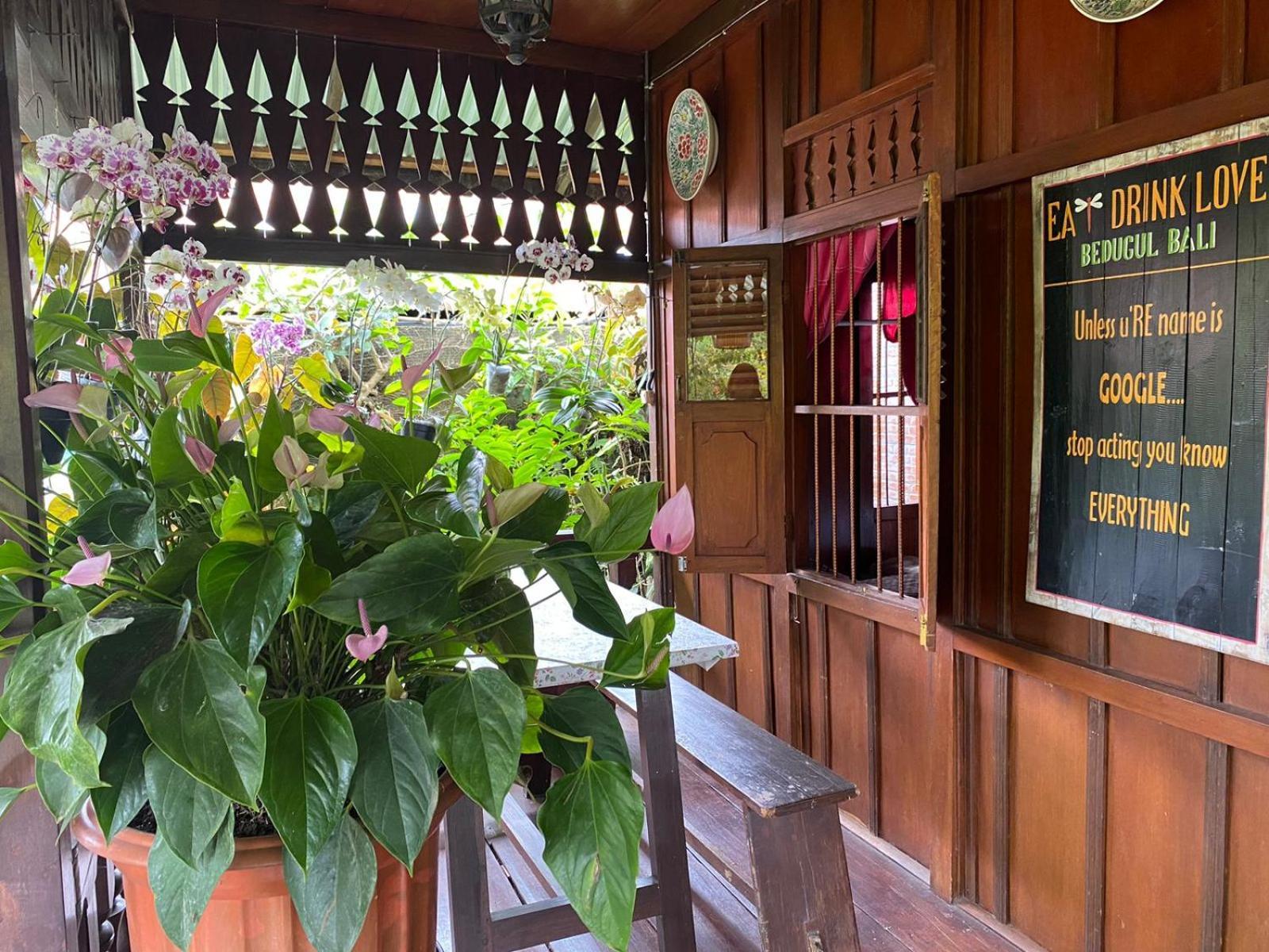 Rumah Kayu Sulawesi Antique เบอดูกูล ภายนอก รูปภาพ
